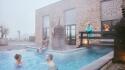 Buitenbad van SpaWeesp
